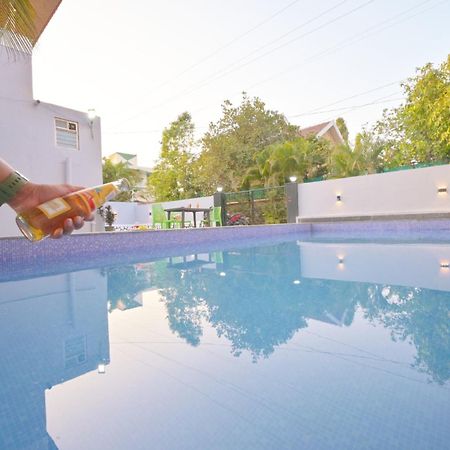 Empyrean Stay Ll 3Bhk Ll Marshall Villa Ll Large Pool Ll Ac Ll Lonavala Bagian luar foto