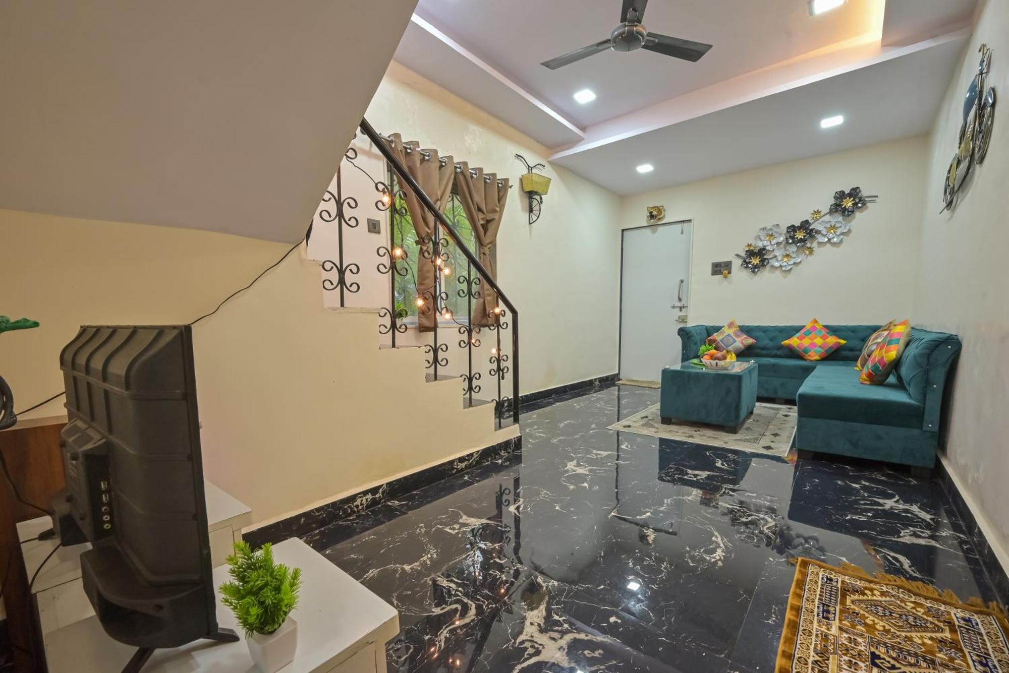 Empyrean Stay Ll 3Bhk Ll Marshall Villa Ll Large Pool Ll Ac Ll Lonavala Bagian luar foto
