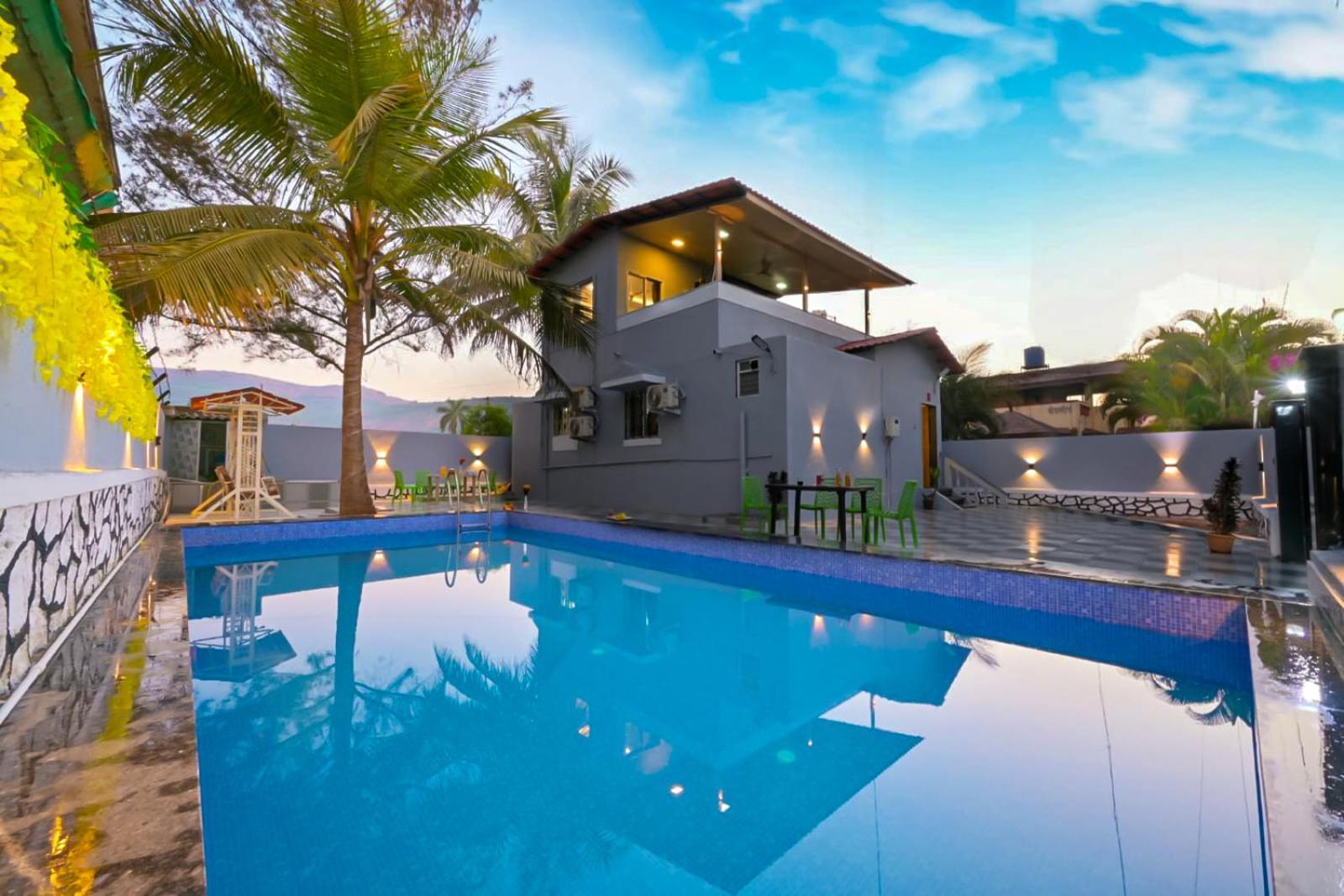 Empyrean Stay Ll 3Bhk Ll Marshall Villa Ll Large Pool Ll Ac Ll Lonavala Bagian luar foto