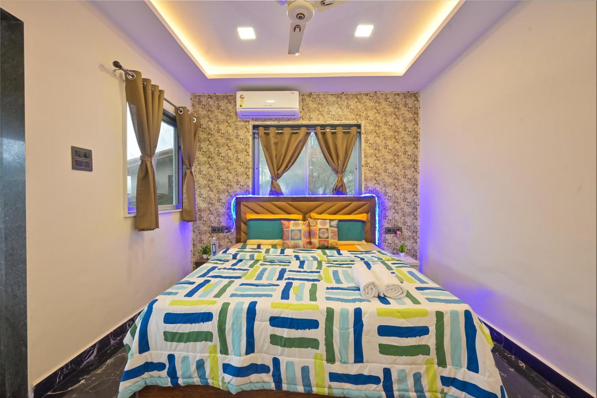 Empyrean Stay Ll 3Bhk Ll Marshall Villa Ll Large Pool Ll Ac Ll Lonavala Bagian luar foto